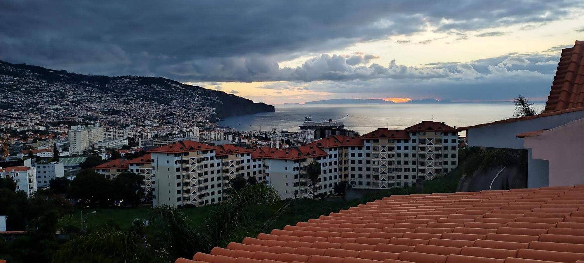 Colinas Do Sol Appartement Funchal  Buitenkant foto